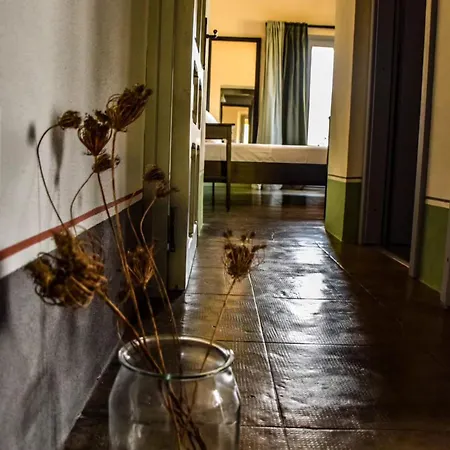 Dimora Arborea Bed & Breakfast *